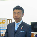 SUMiTAS ○○店 店長 S様